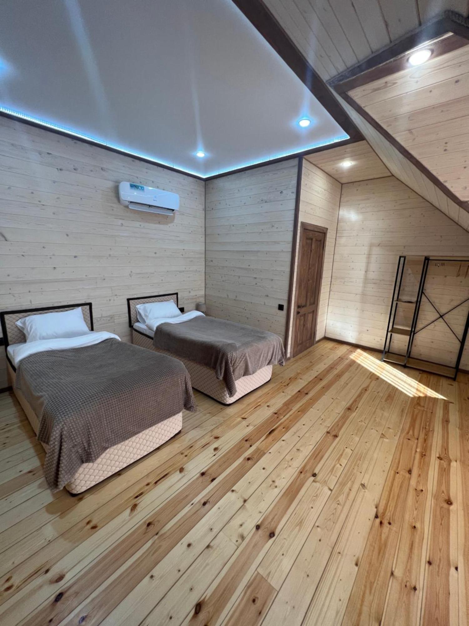Maru House Hotel Dilidzjan Buitenkant foto